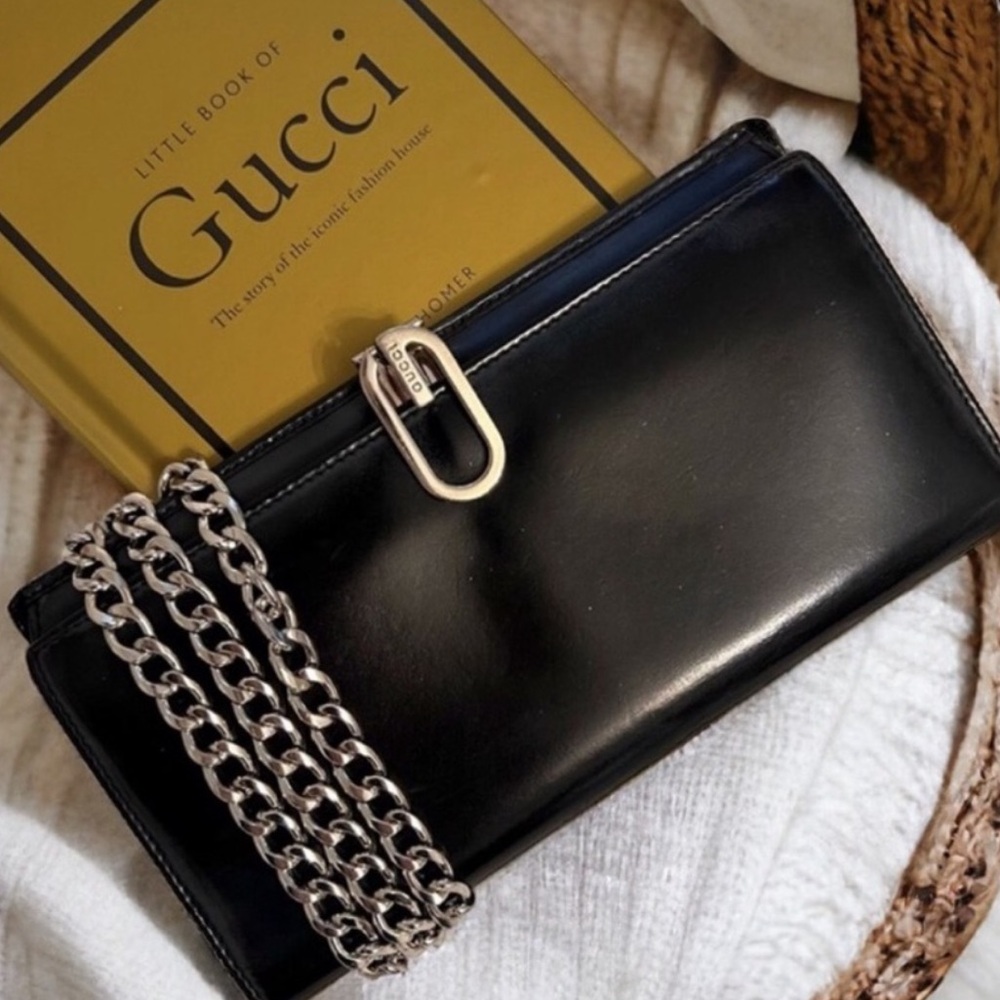 RARE GUCCI LEATHER CLIP WOC